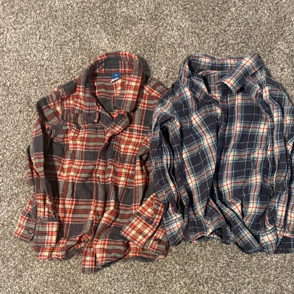 Old Navy Red and Gray Plaid Shirt